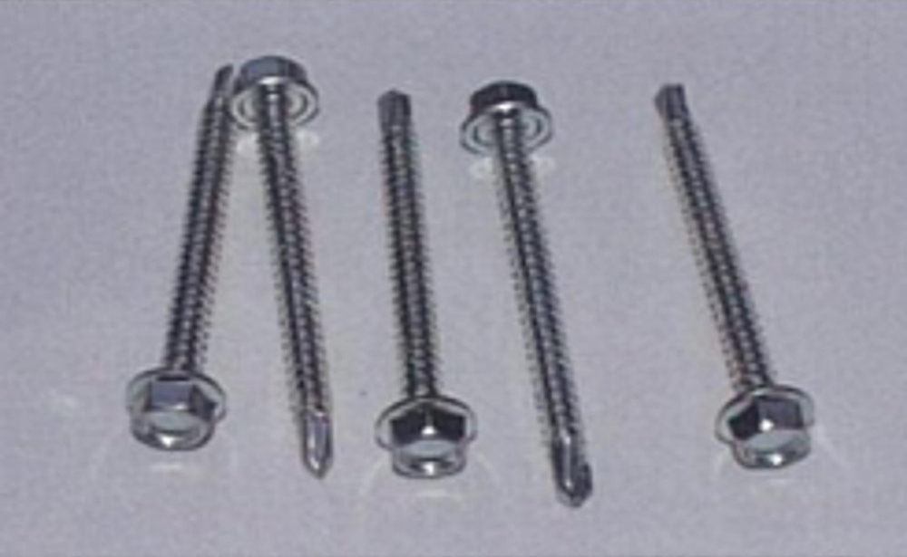 工件卡在設備內 工件卡在設備內